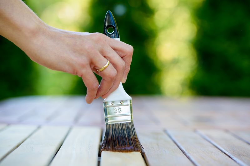 Molding Painting in Wilmington, NC
